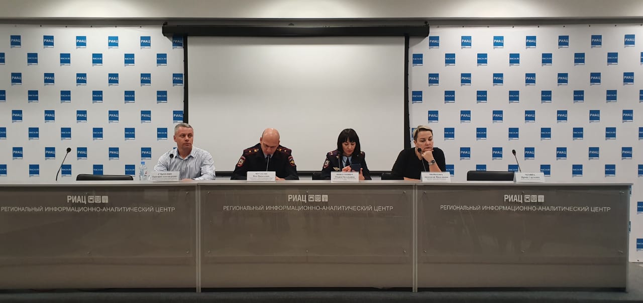 В Волгограде в рамках молодежной профилактической акции проведен «Единый родительский час»